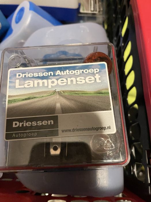 Zestaw zarowek samochodowych