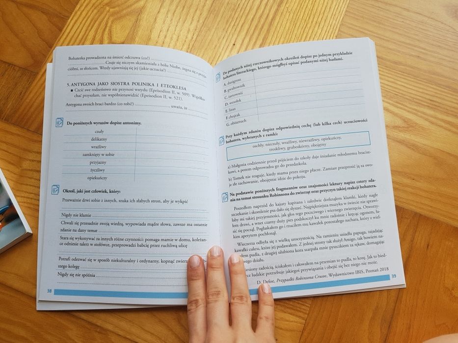 Opracowania lektur i wierszy