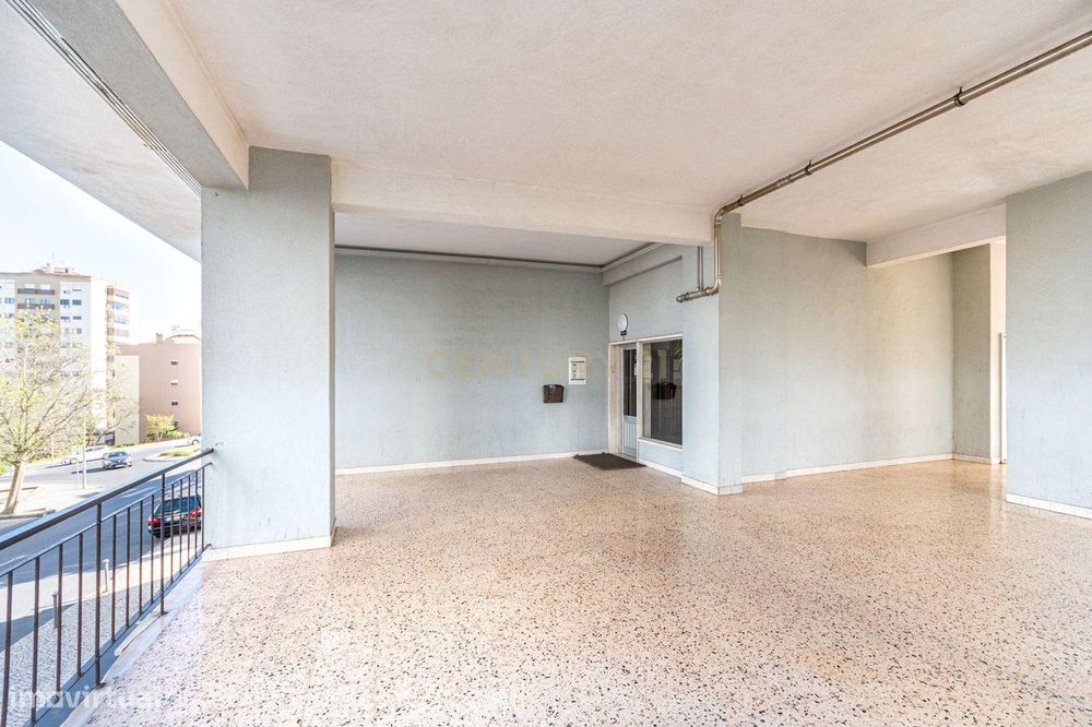 Apartamento T2 na Arroja