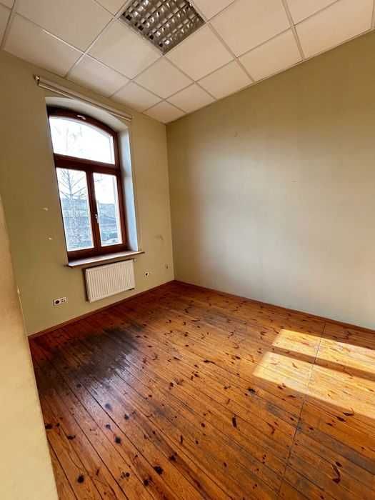 Piękne Biuro Sosnowiec 200 m2 parking