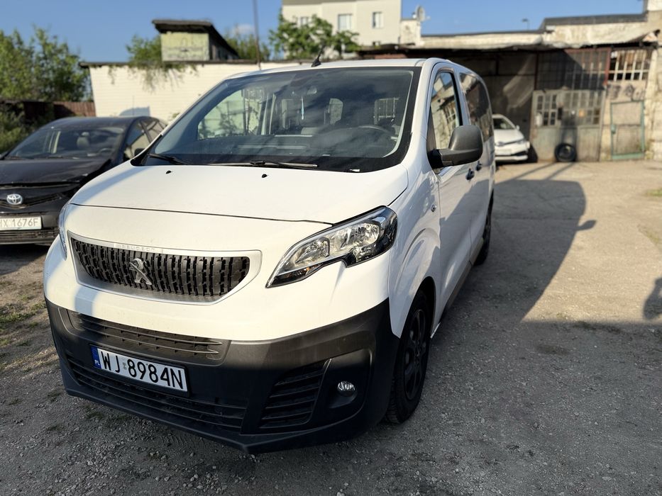 Wynajem Busa Peugeot Expert 5 osobowy Faktura VAT brygadowka