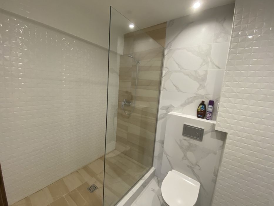 Апартаменти всі номера з кондиціонером, нові після ремонту, з кухнею.