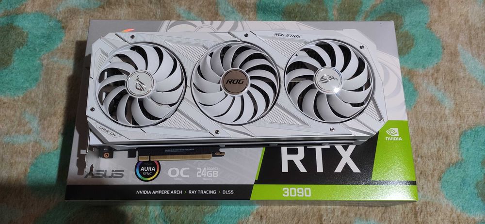 Asus ROG Strix GeForce RTX 3090 White OC 24GB