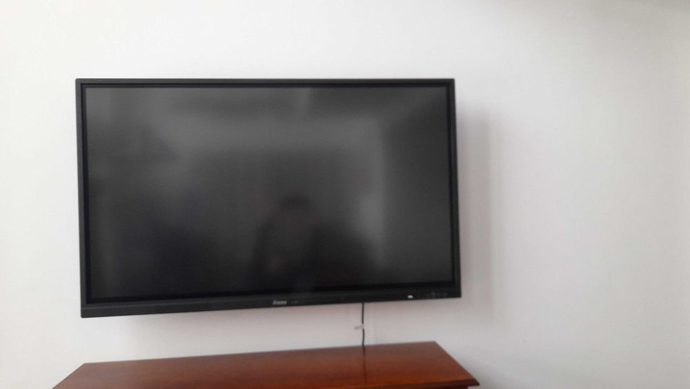 Monitor interaktywny IIYAMA 65 cali  jak nowy