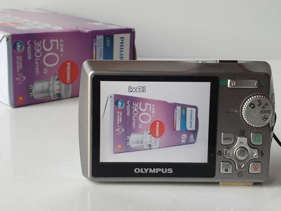 фотоапарат Olympus MJU 700  зарядне карта M 1GB USB