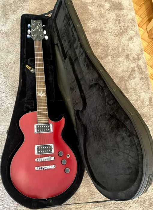 Guitarra Ibanez e Amplificador Marshall