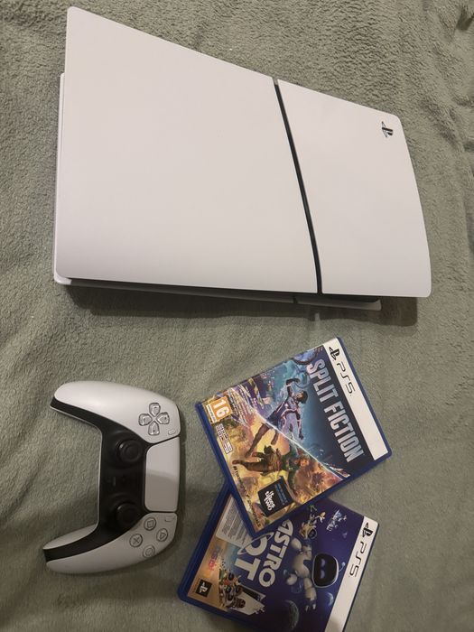 PlayStation 5 + pad + gry