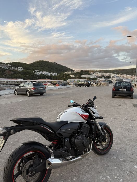 CB 600 Hornet  (Excelente Estado)