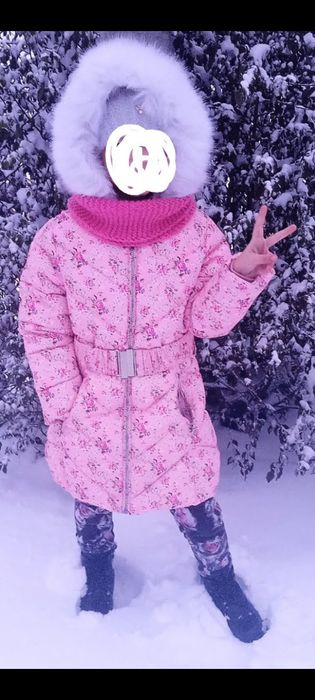 Продам зимову куртку на дівчинку