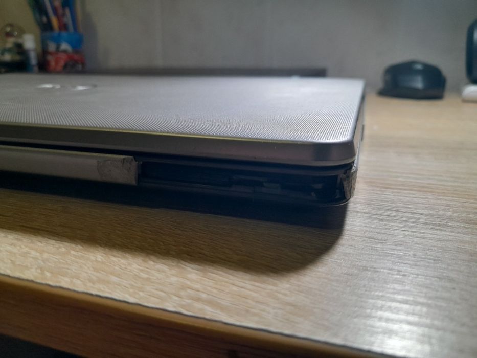 Старі ноутбуки DELL