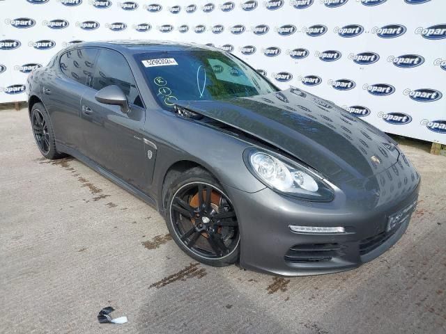 Porsche Panamera 3.0 Gasoleo para peças
