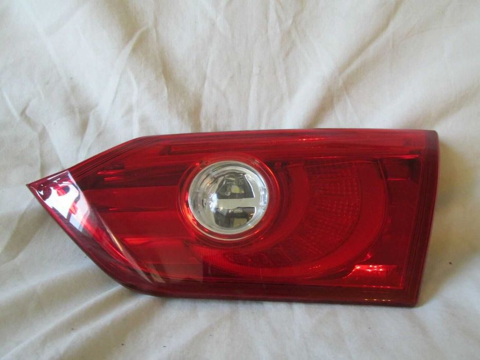 Фонари задние правые 26550-4HB0B Infiniti q50 2013 2014 2015