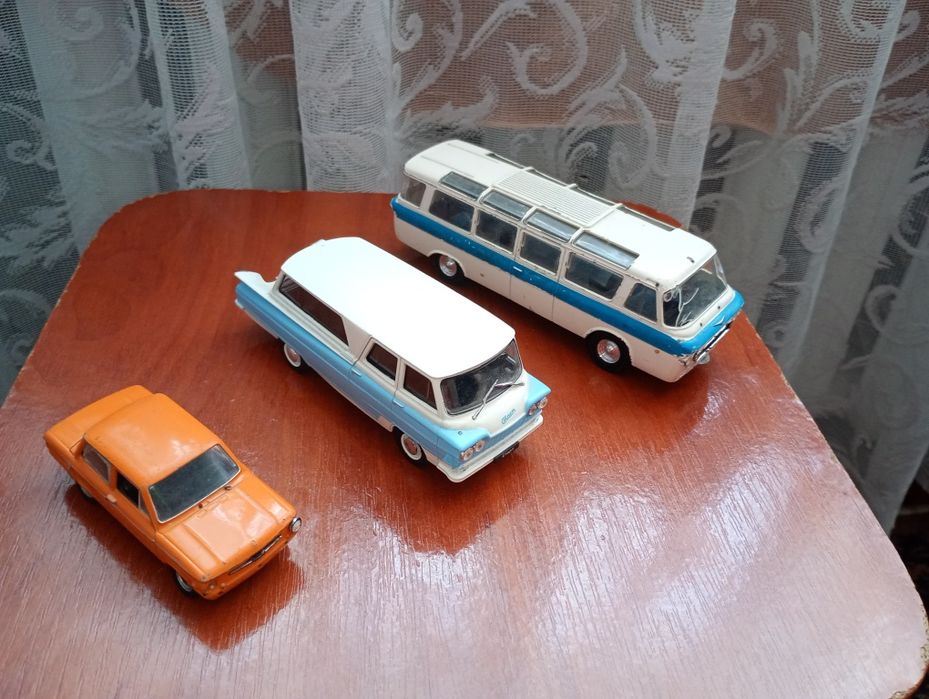 Моделі авто одним лотом