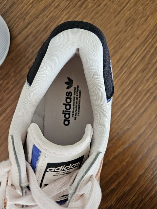 Adidas superstar