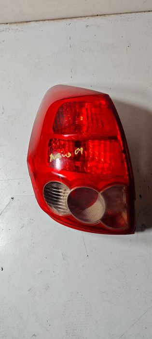 TOYOTA AURIS ROK 2007 Lewa i Prawa Lampa lewy i prawy tył
