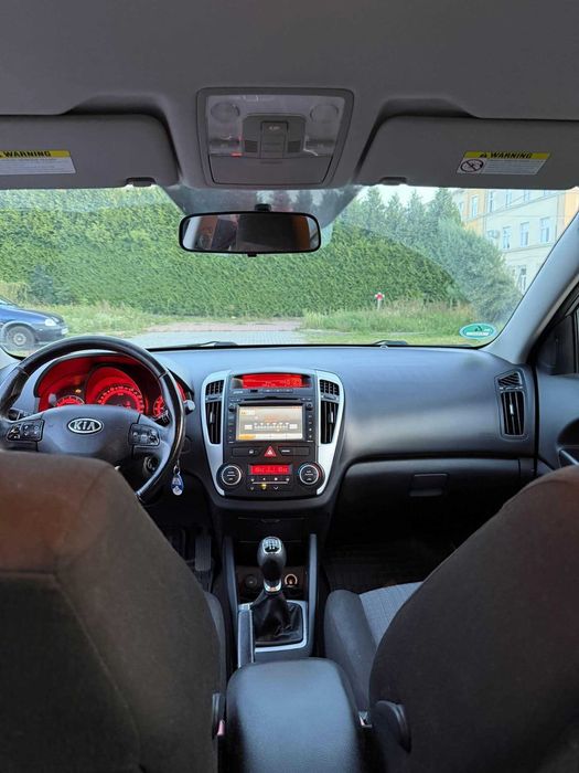 Samochody Kia cee'd