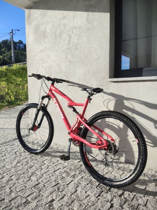 Bicicleta Rockrider 540s (Roda 27.5") – Suspensão Total