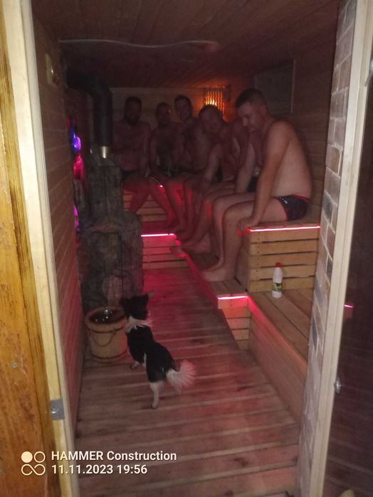 Pracownikom firmom  Duza sala