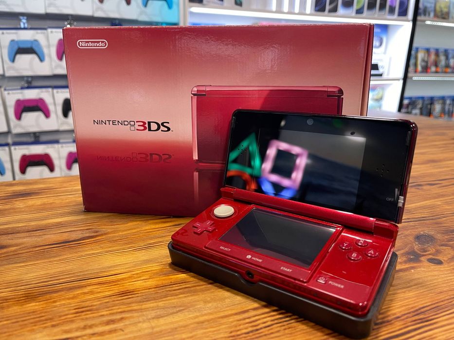 Nintendo 3DS 32gb 60 игр б/у обмен