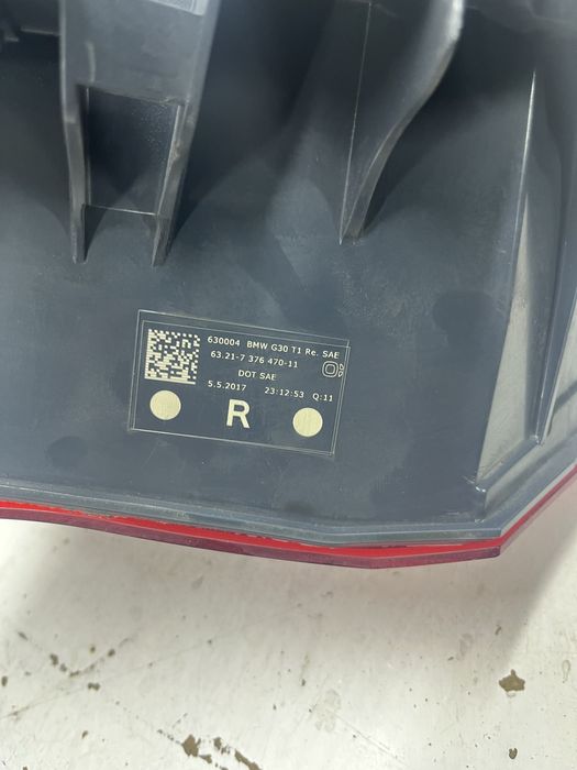 Задні ліхтарі BMW 5 G30