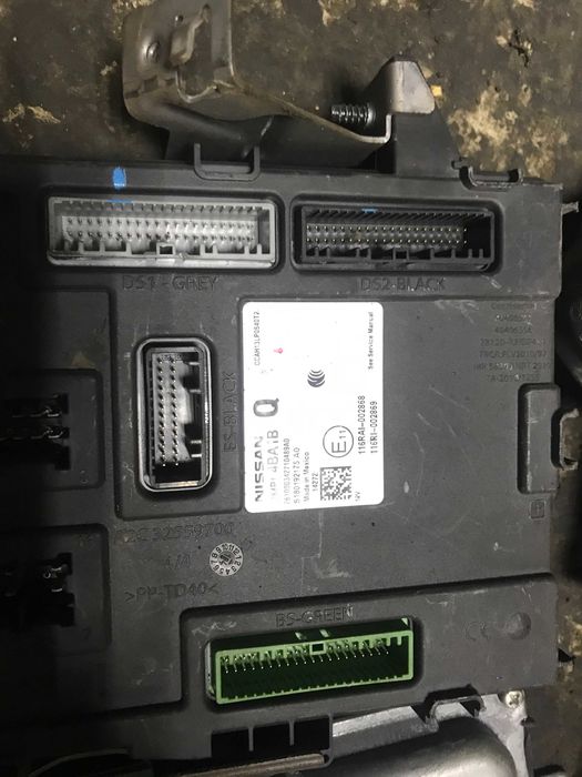 Блок комфорту з двома ключами Nissan Rogue 17 рiк