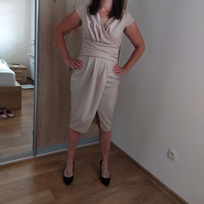Elegancka sukienka