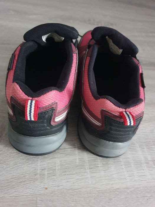 Buty trekkingowe r37 damskie mlodzieżowe