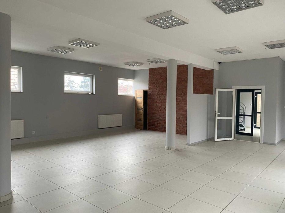 Lokal handlowo usługowy centrum parter oraz 1 piętro