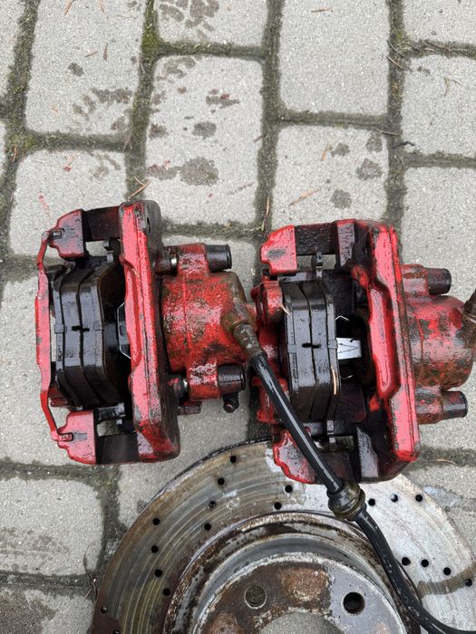 Передні тормоза е36