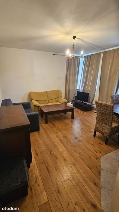 3 pokoje 61,84 m², Zacisze, I piętro, winda, balkon, garaż, metro