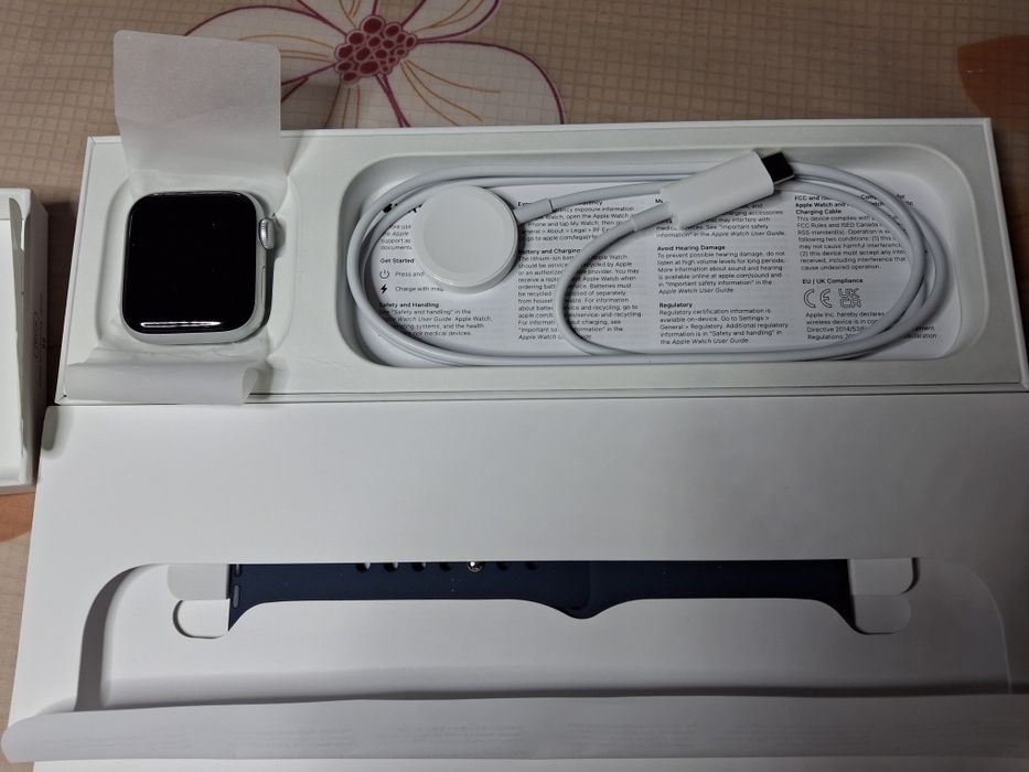 Продам смарт часы на iPhone, Apple Watch