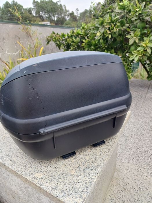 Top case Givi usada