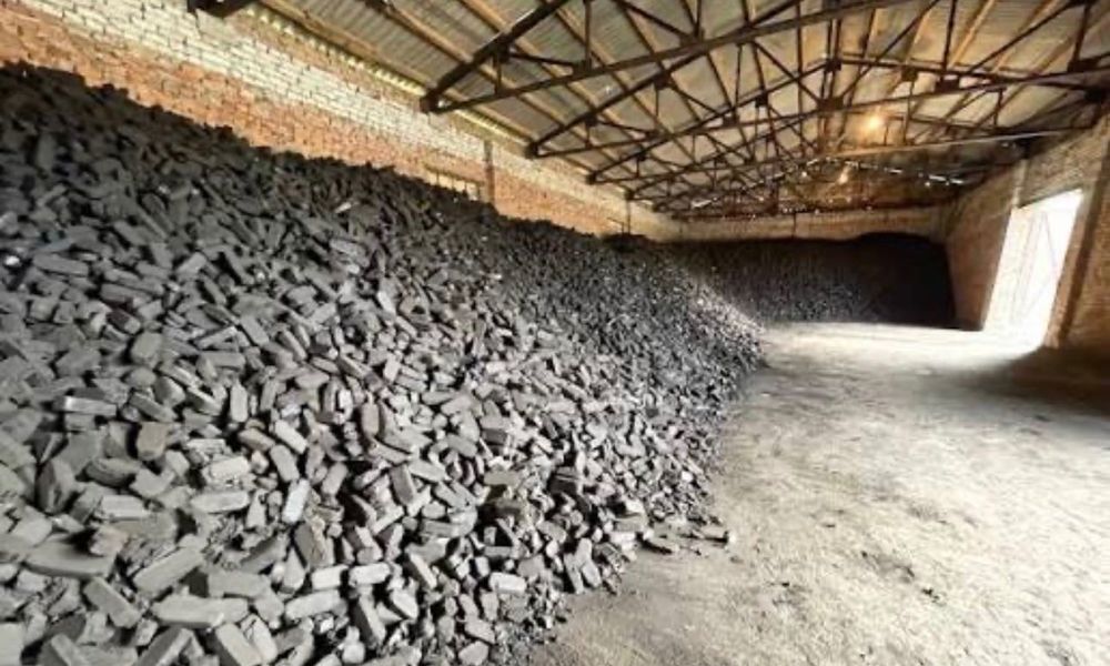 Торфобрикет 5900в ціна залежить від к- сті , є різне фасування