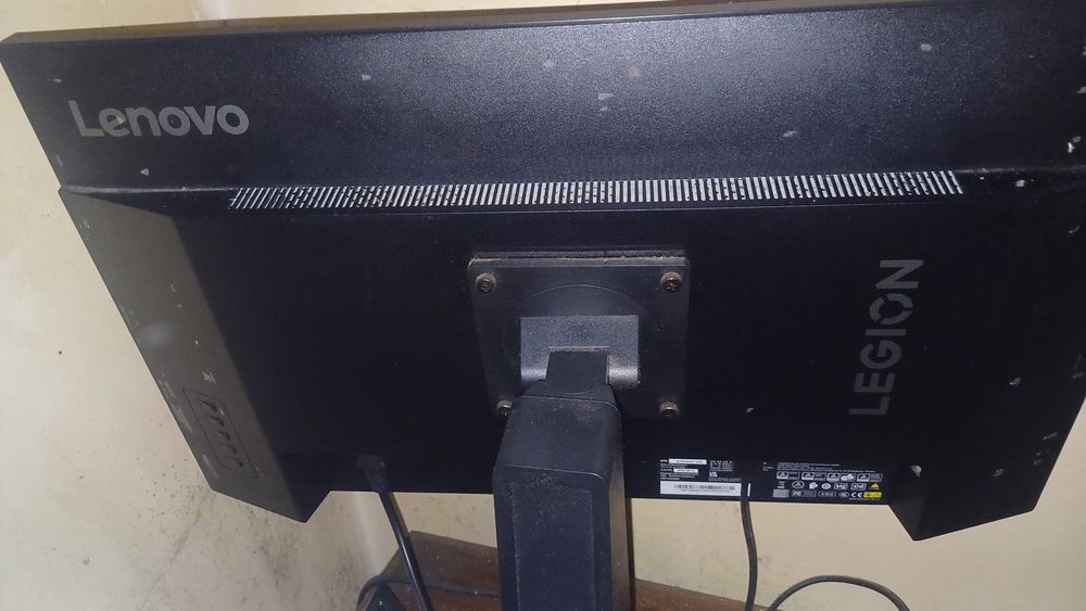 Monitor LENOVO Legion 27*
