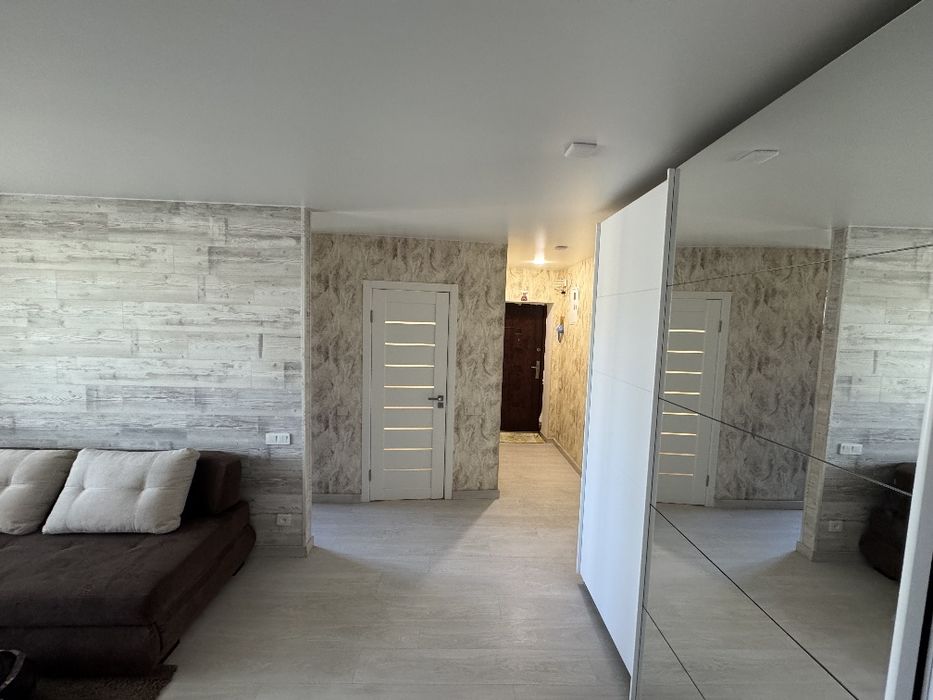 Продам власну 1 кімнатну квартиру  вул. Сучкова 31