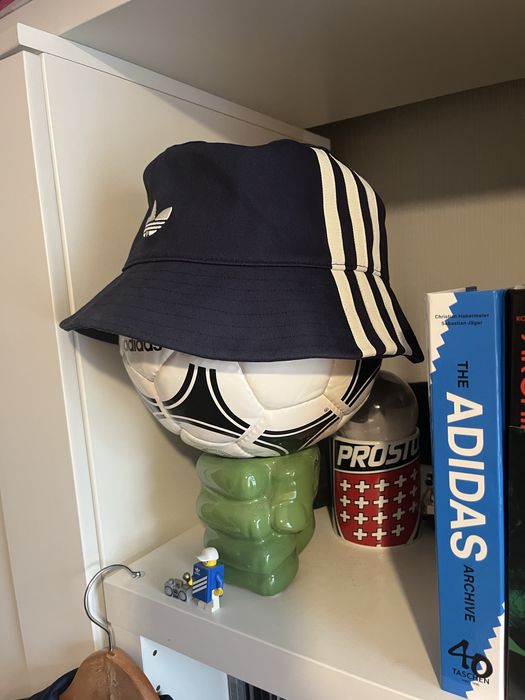 Adidas Bucket Hat Oasis