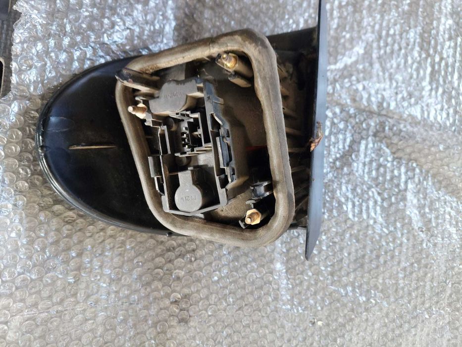 farolim traz esq Renault megane classic