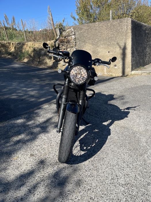 Triumph bonneville T100 black • Possibilidade credito