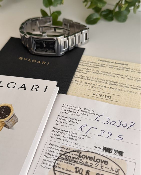 Bvlgari “ Rettangolo” RT39S com Caixa e Certificado