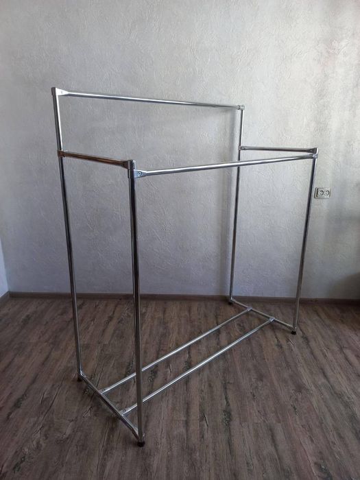 Стійка вішалка для одягу металева з полицею для взуття
