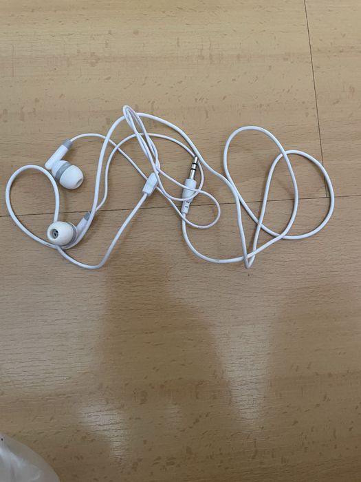 Cabo com adaptadores universais