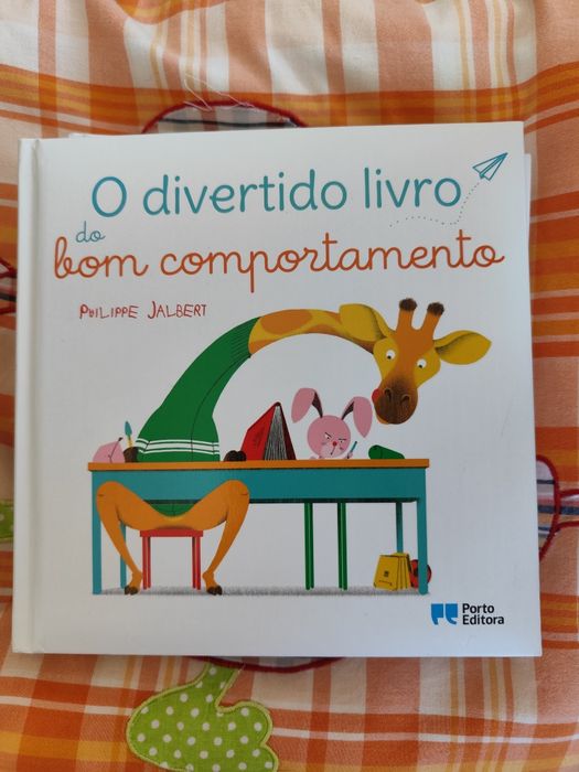Vendo livro infantil "O divertido livro  do bom comportamento"