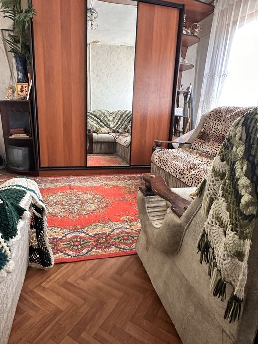 Продаж половинки будинку. Дешево!