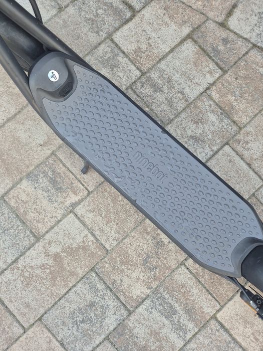 Електросамокат ninebot kickscooter f2 від Segway