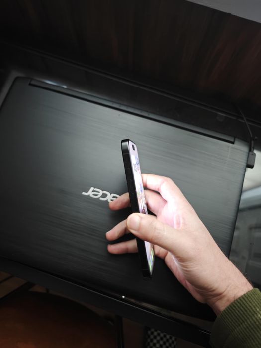 iPhone 16pro 256gb eSim