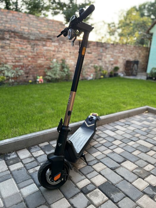 электросамокат NIU KQi3 Pro
