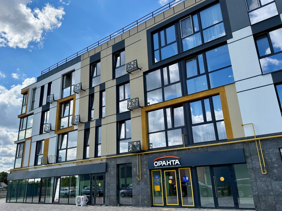 Продаж приміщення на 1-му поверсі 35-45 м.кв. 1-й поверх