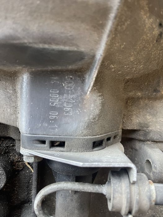 Skrzynia biegów / GQG /1.6 FSI  6 biegów / VW Golf 5/Turan /Passat b6