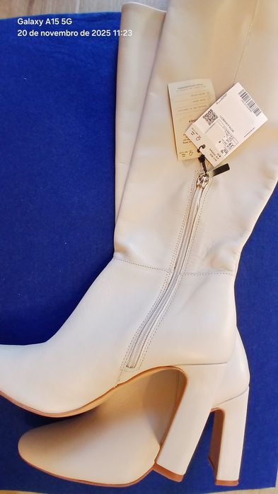 Botas de Couro 38 / 39  ZARA