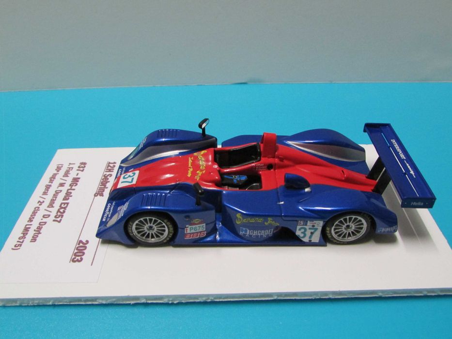 MG Lola EX257 #37 - 12h Sebring 2003 - Spark escala 1/43